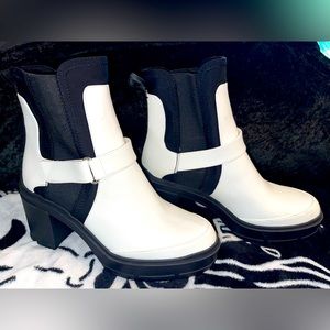 Rocket Dog slip on color block booties